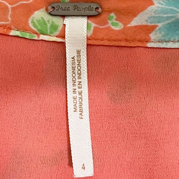 Free People Size 4 Coral Floral Flowy Boho Short Pants - Picture 4 of 8